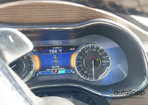 2015 Chrysler 200 C z USA, uszkodzony, nr VIN 1C3CCCCG8FN565708